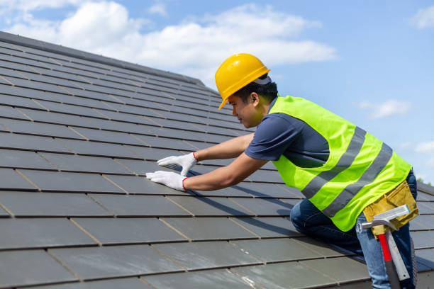 Best Residential Roofing Contractor  in Fort Madison, IA
