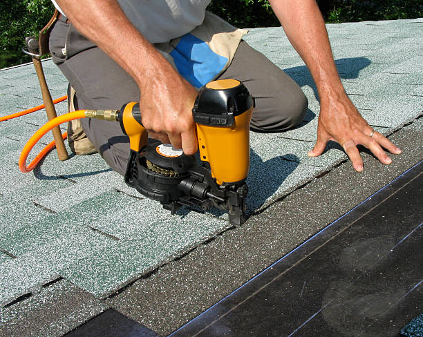 Best Commercial Roofing Services  in Fort Madison, IA
